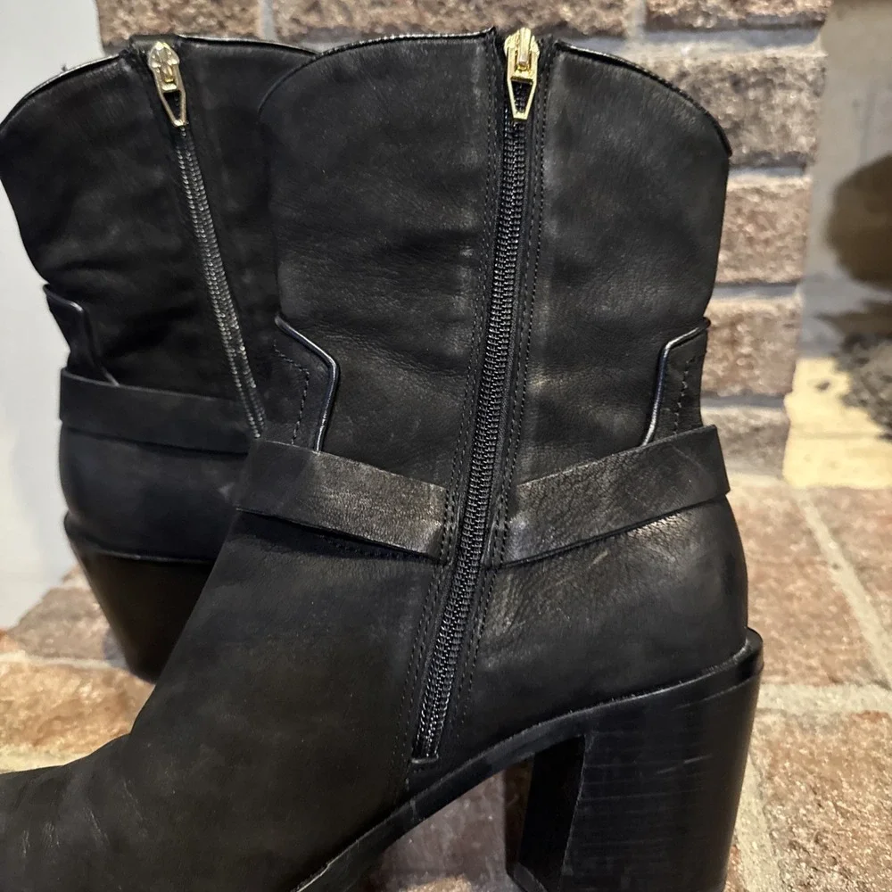 Dolce Vita Women Kenzen Western Harness Pointed‎ Toe Black Boots sz 7